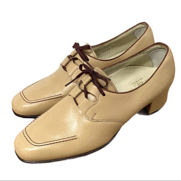 FSP Shoes Shoes - FSP RARE Vintage 1960s MOD Heeled Lace-up Oxfords